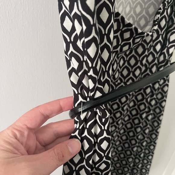 H&M Black & White A-Line Midi Dress Open Back w/ Removable Belt Large - Picture 6 of 9